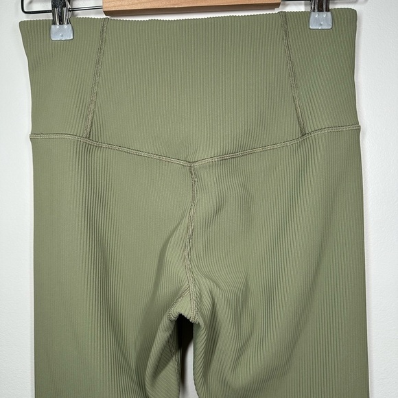 Athleta Moss Green Elation Rib‎ Tight Medium - Picture 7 of 8